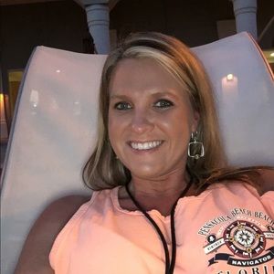 Meet your Posher, Amber